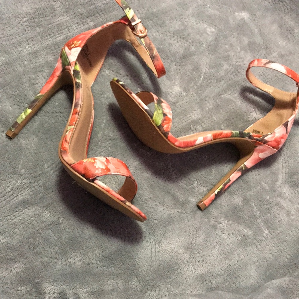 Floral heels
